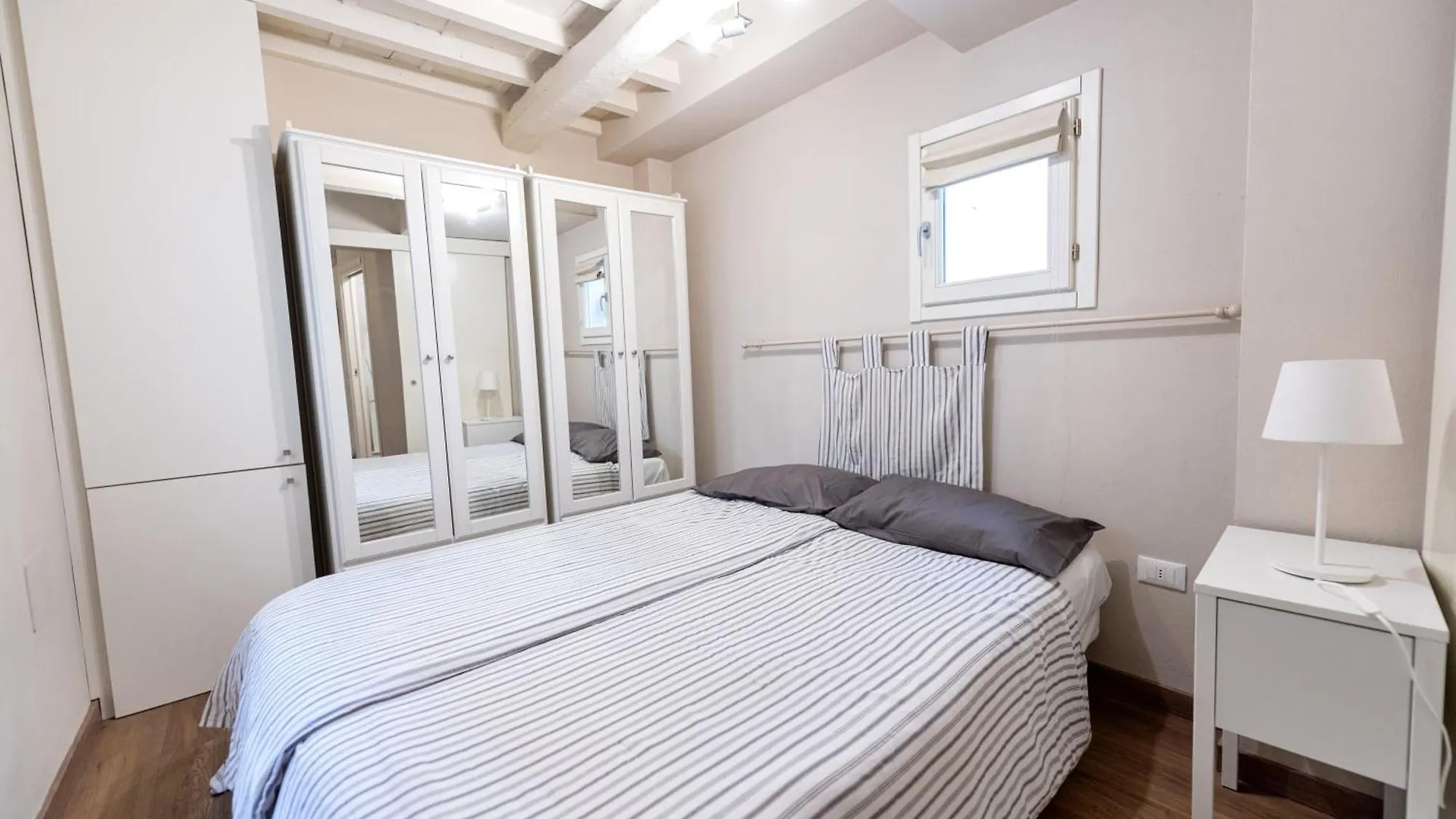 Appartamento Nel Cuore Dell'Oltrarno Florence Italy