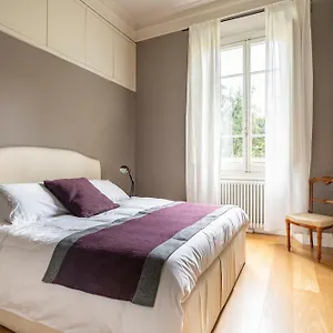  Apartamento Boutique With Private And Garden Oasis